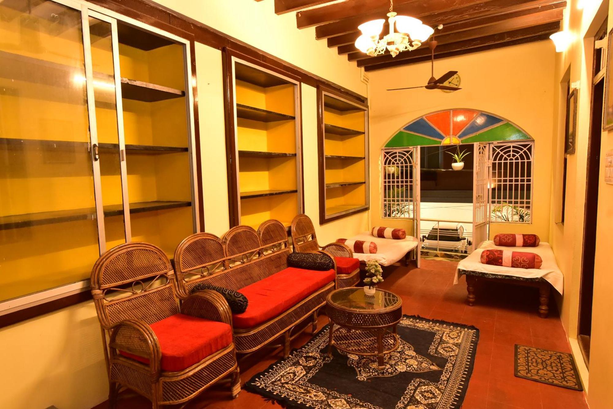 Villa Dumont Pondicherry Exterior photo